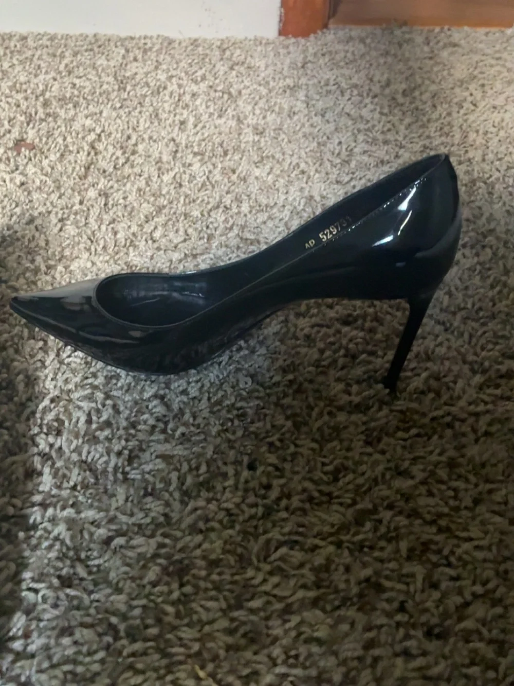 Saint Laurent Black Patent Pointed-Toe Pumps